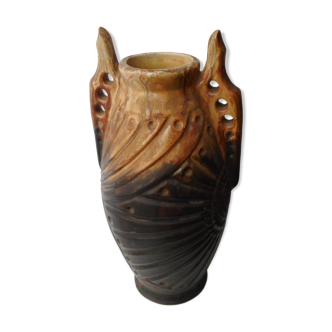 Sandstone vase by gilbert metennier. art deco