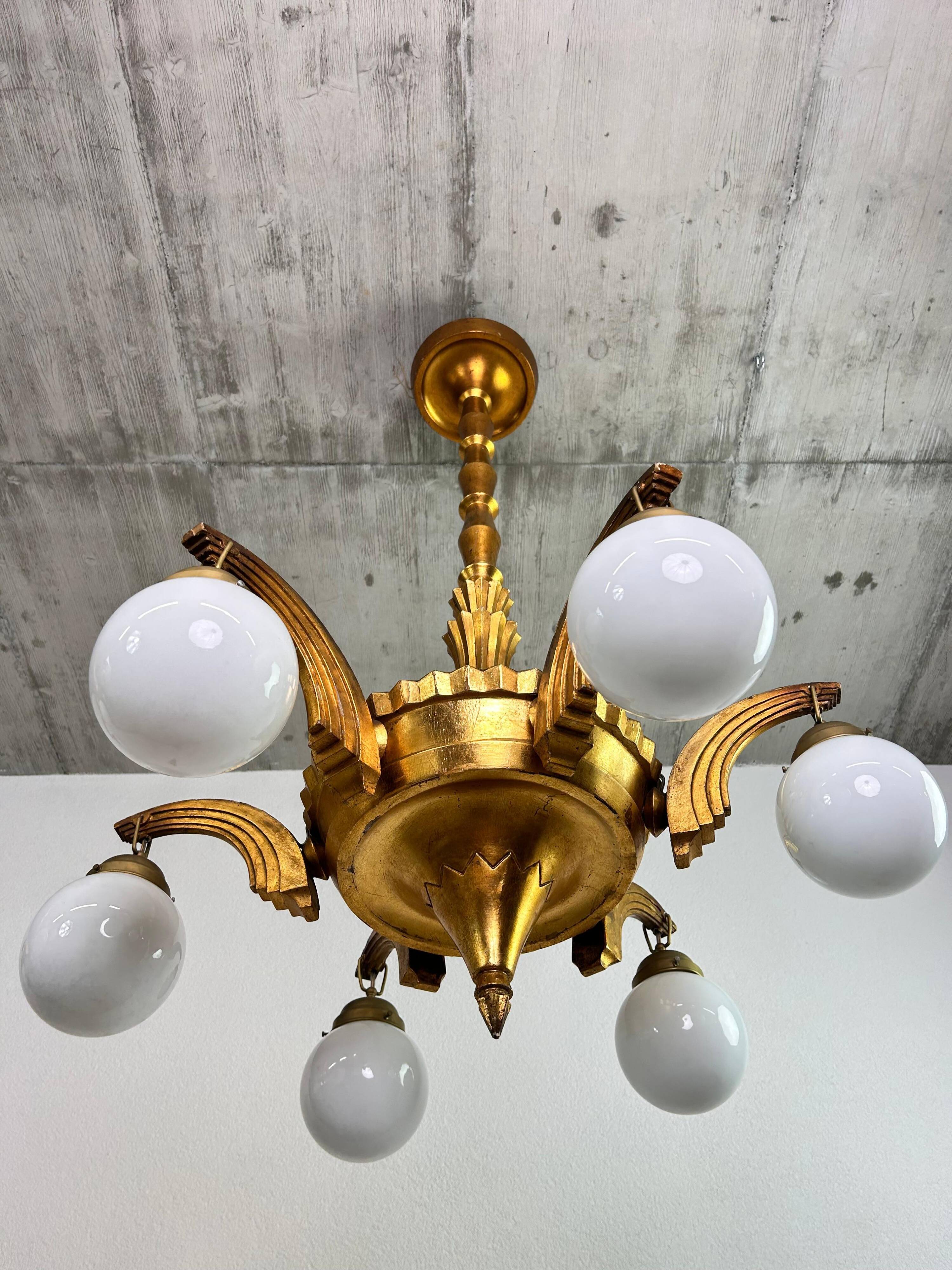 Grands lustres art déco dans le style de Dagobert Peche