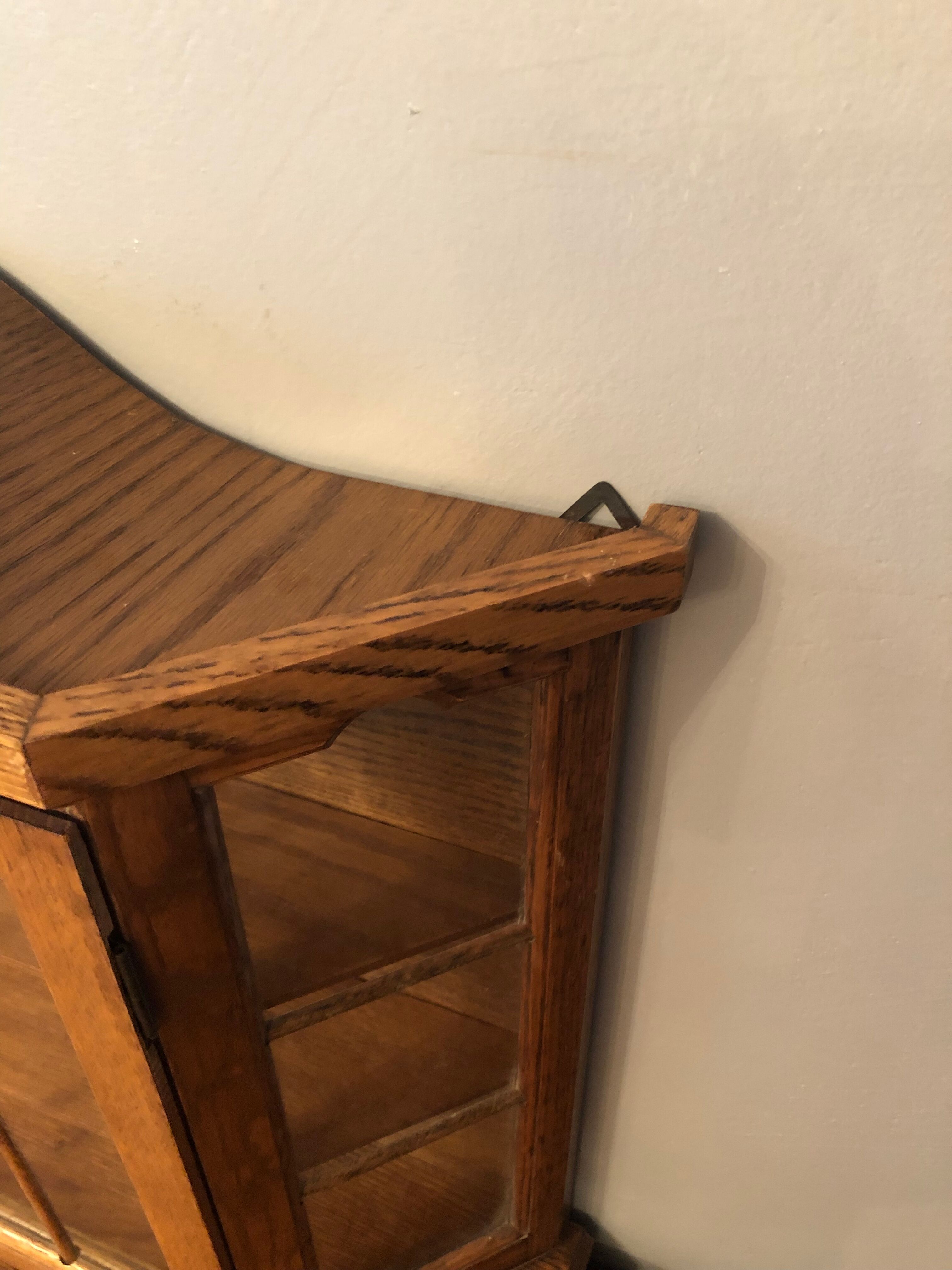 Display case to be installed or hung