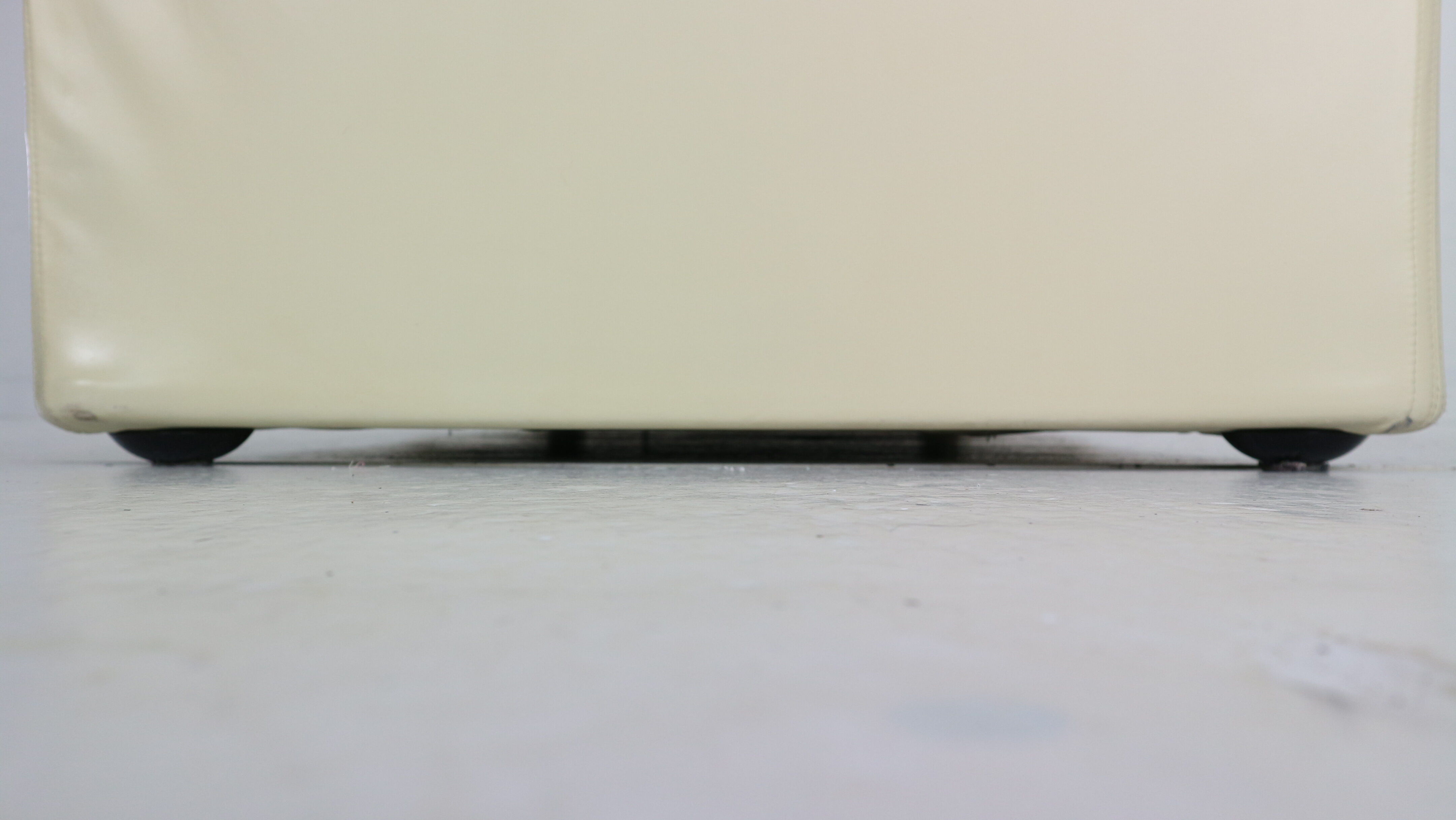 Leather sofa Mario Bellini "Tentazione" for Cassina, 1970s