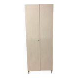 Armoire vestiaire d’école