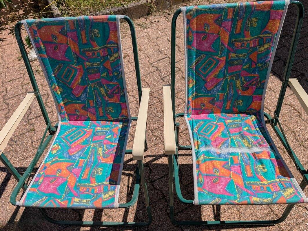 Pair of vintage folding garden chairs – 90s look