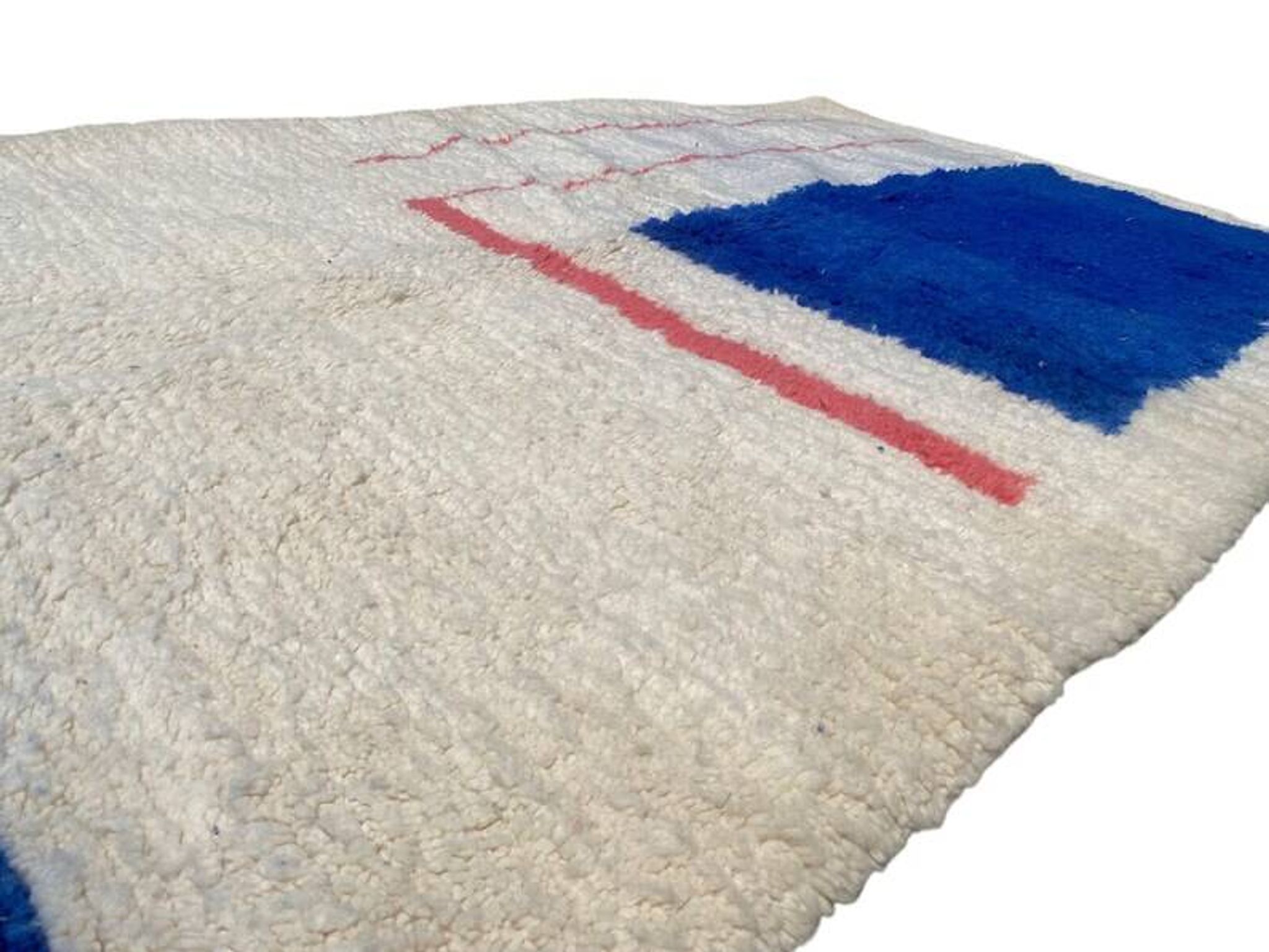 Natural wool rug 250cm x 150cm