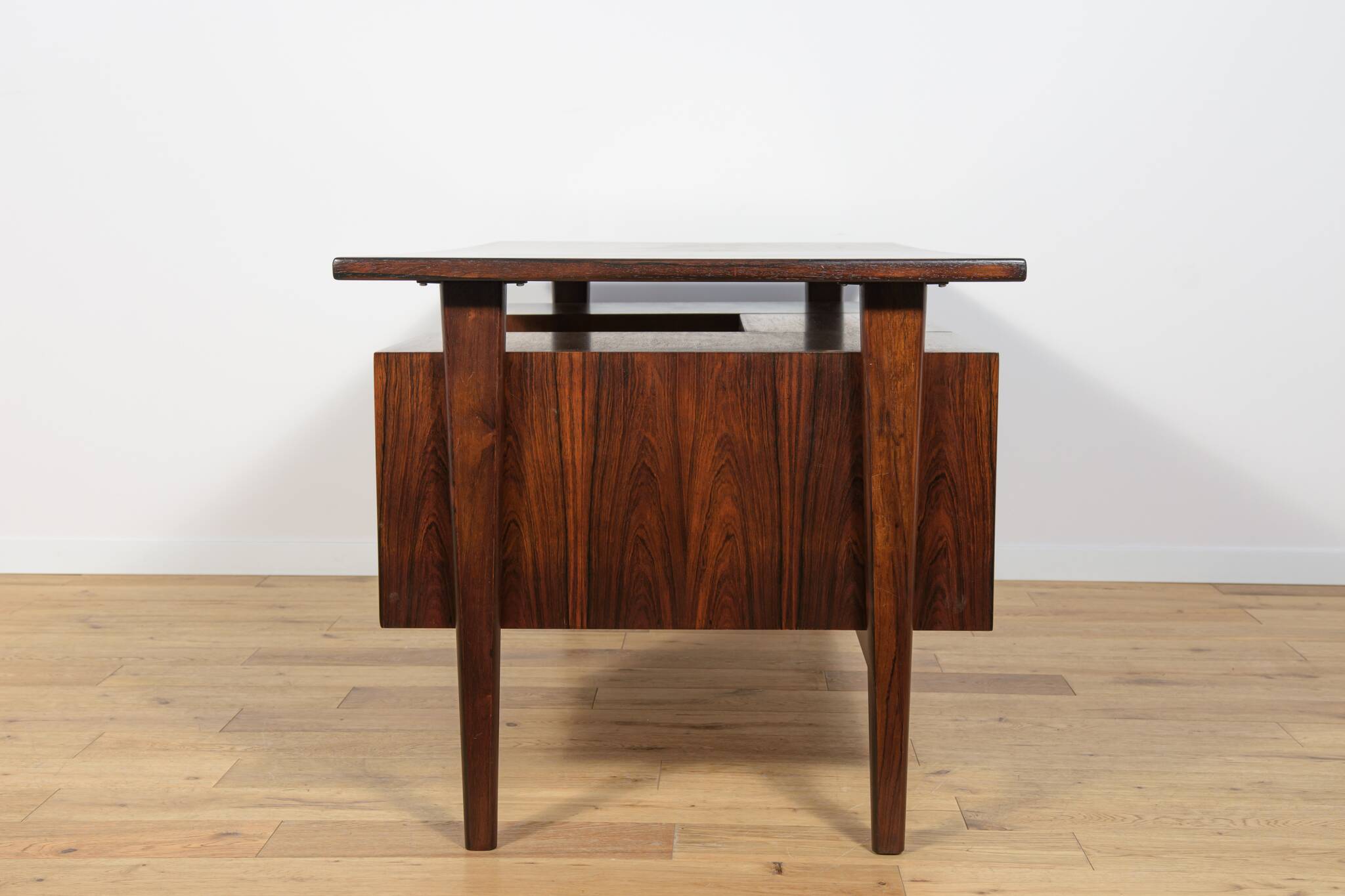 Mid-Century Freestanding Rosewood Desk by Kai Kristiansen for Feldballes Møbelfabrik, 1960s