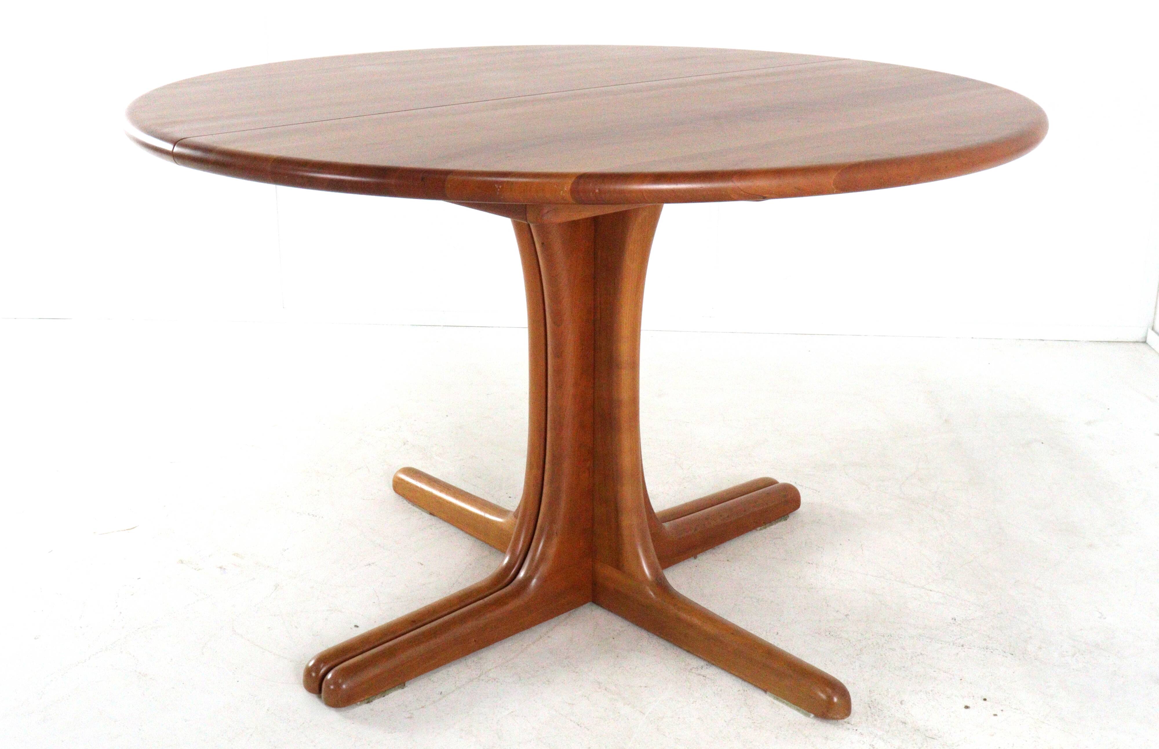 Table à manger ronde extensible 2x 'Hune' - teck massif - design danois