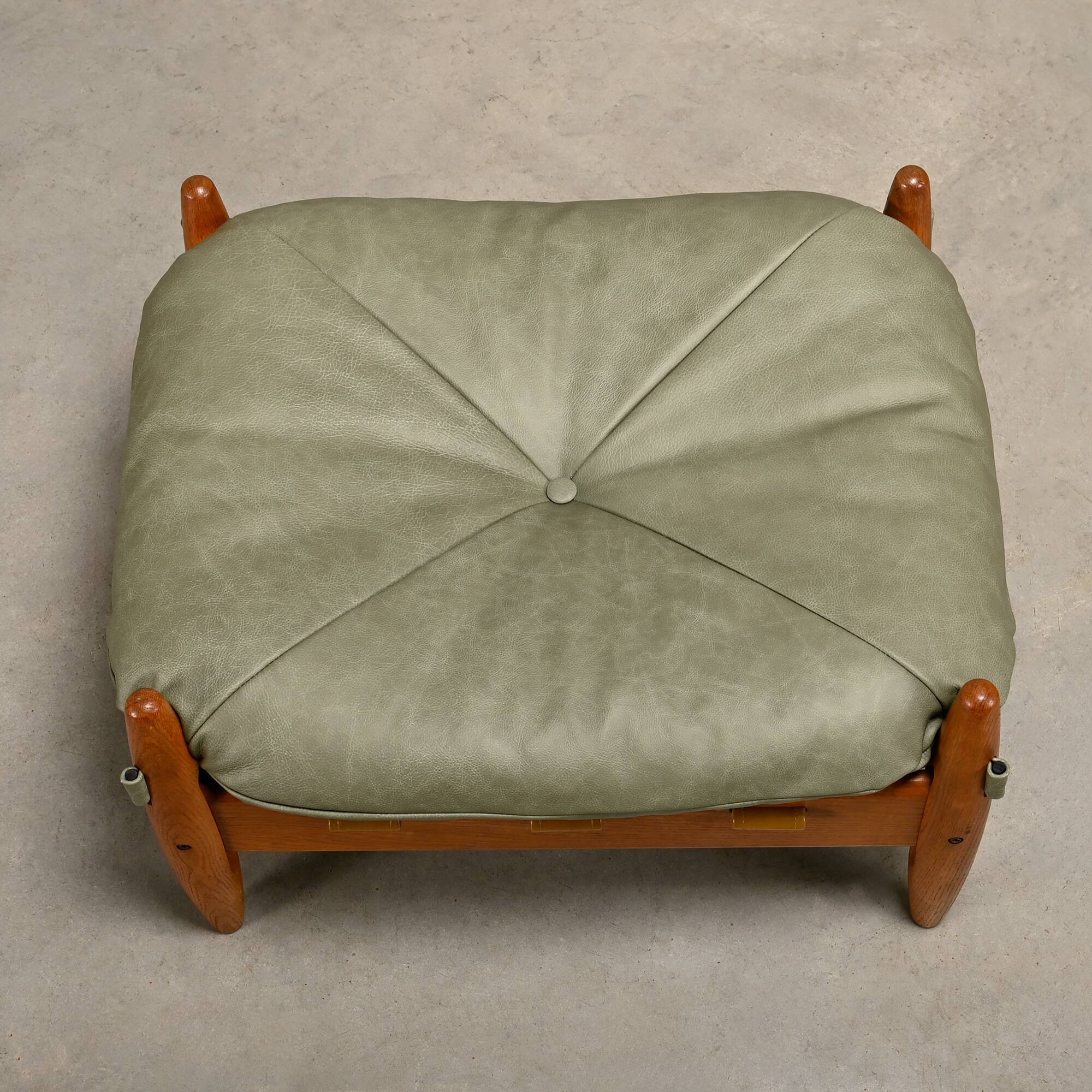 Lounge Chair in the manner Sergio Rodrigues and Jean Gillon, Oak / Leather