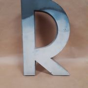 Letter of sign R metal zinc painted vintage 1950