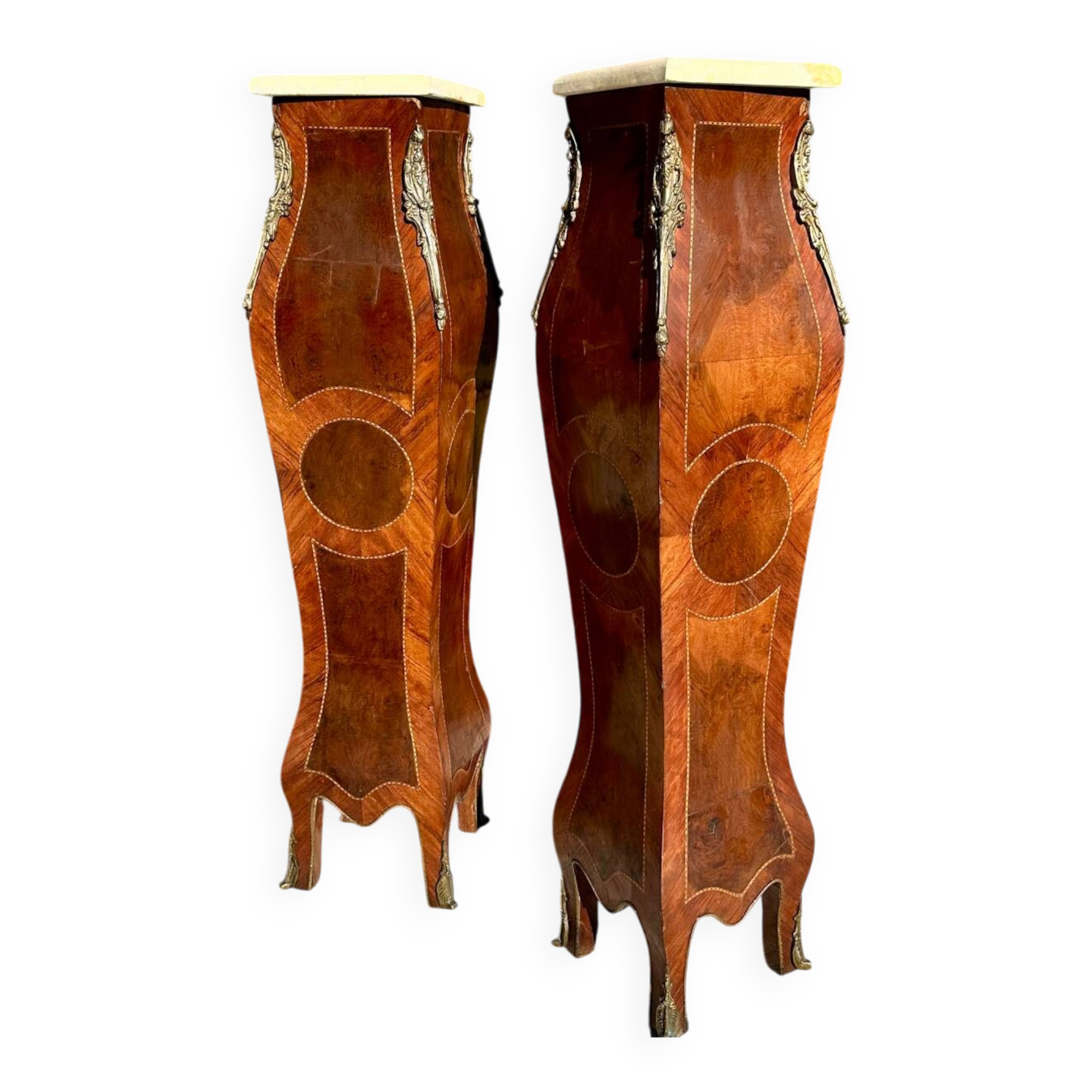 Pair of sleeves or columns in marquetry in the Louis XV style.