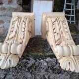 Moulded plaster bookends