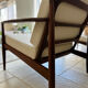 Paire de fauteuils scandinaves style Grete Jalk
