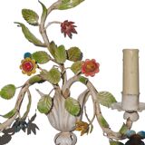Wall lamp in colored flower sheet metal