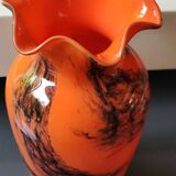 Corolla floral base. In blown Art glass, Murano Italy style. Black plumes of smoke. High 24 cm