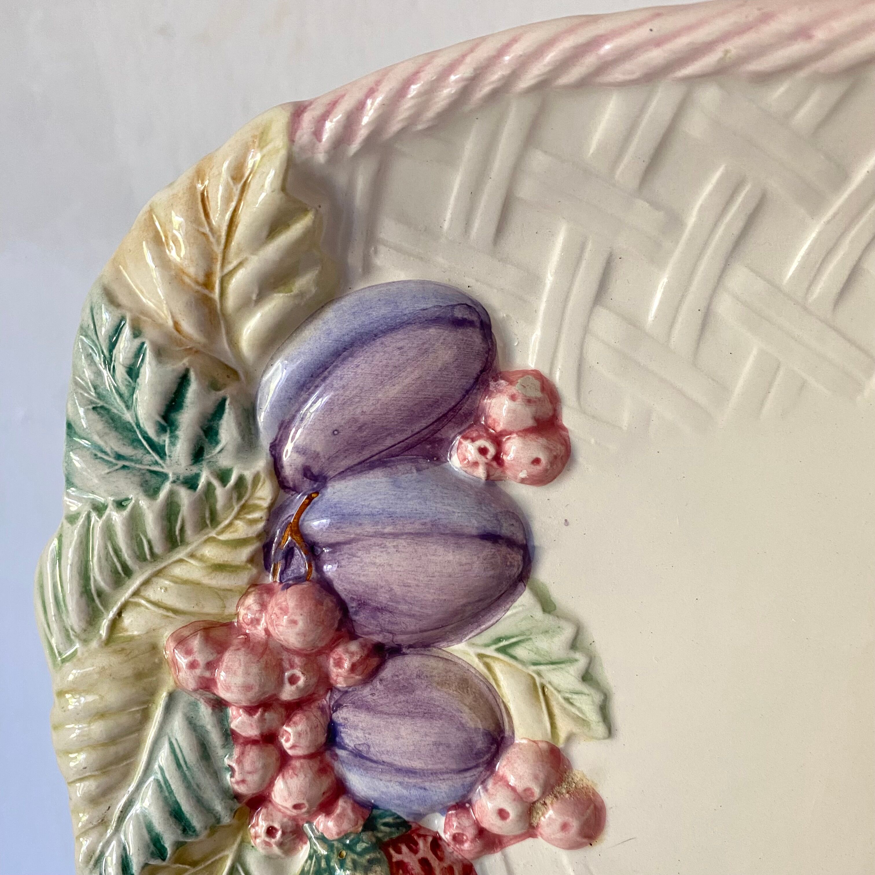 Long dish in fruit barbotine