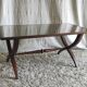 Table basse en bois massif style anglais - mid. XXeme