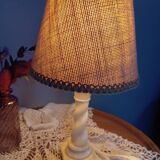 Lampe en albâtre et abat jour jute camel
