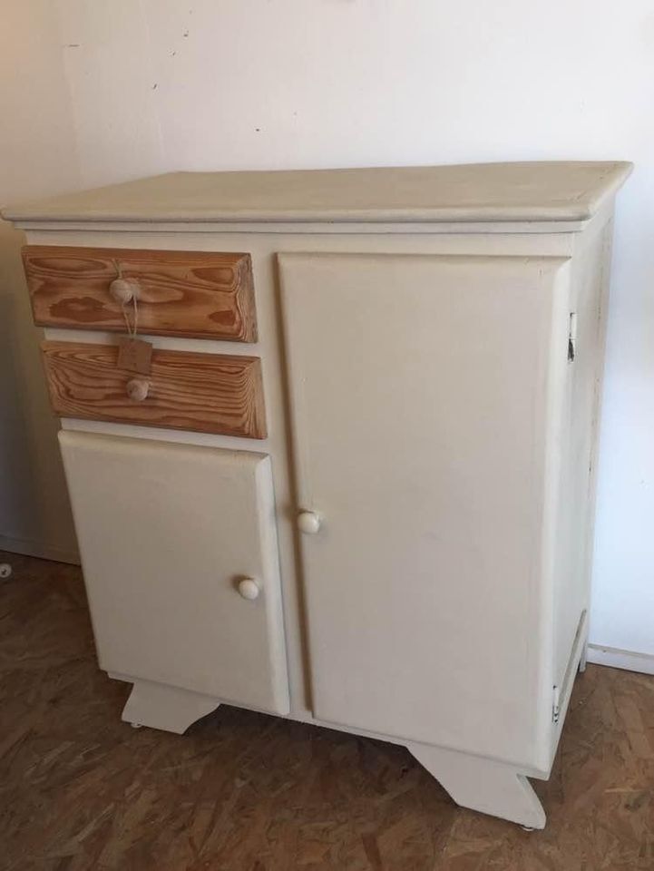 Restyled Mado buffet