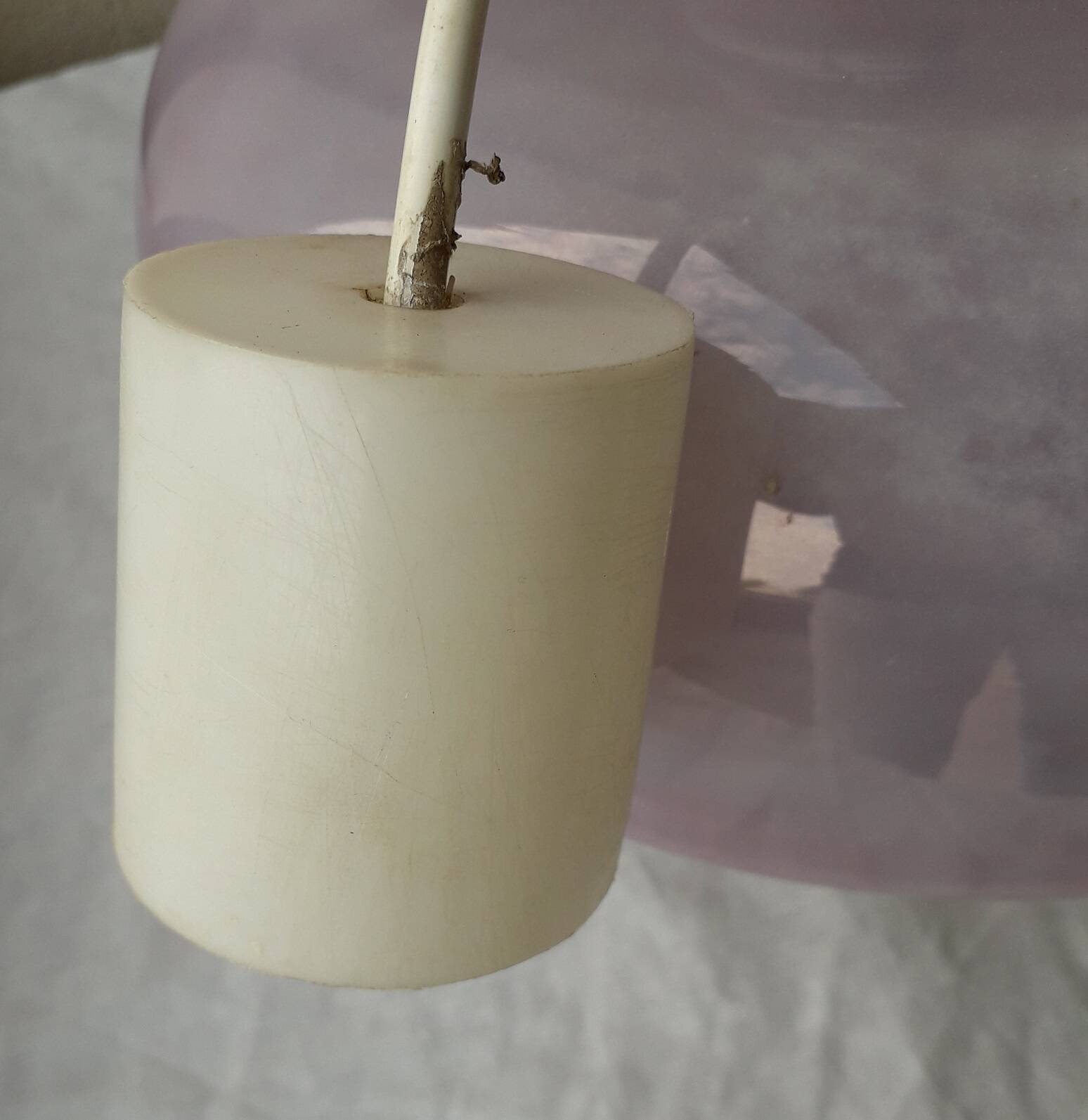 Glass pendant light