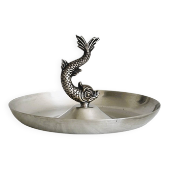 Metal serving dish