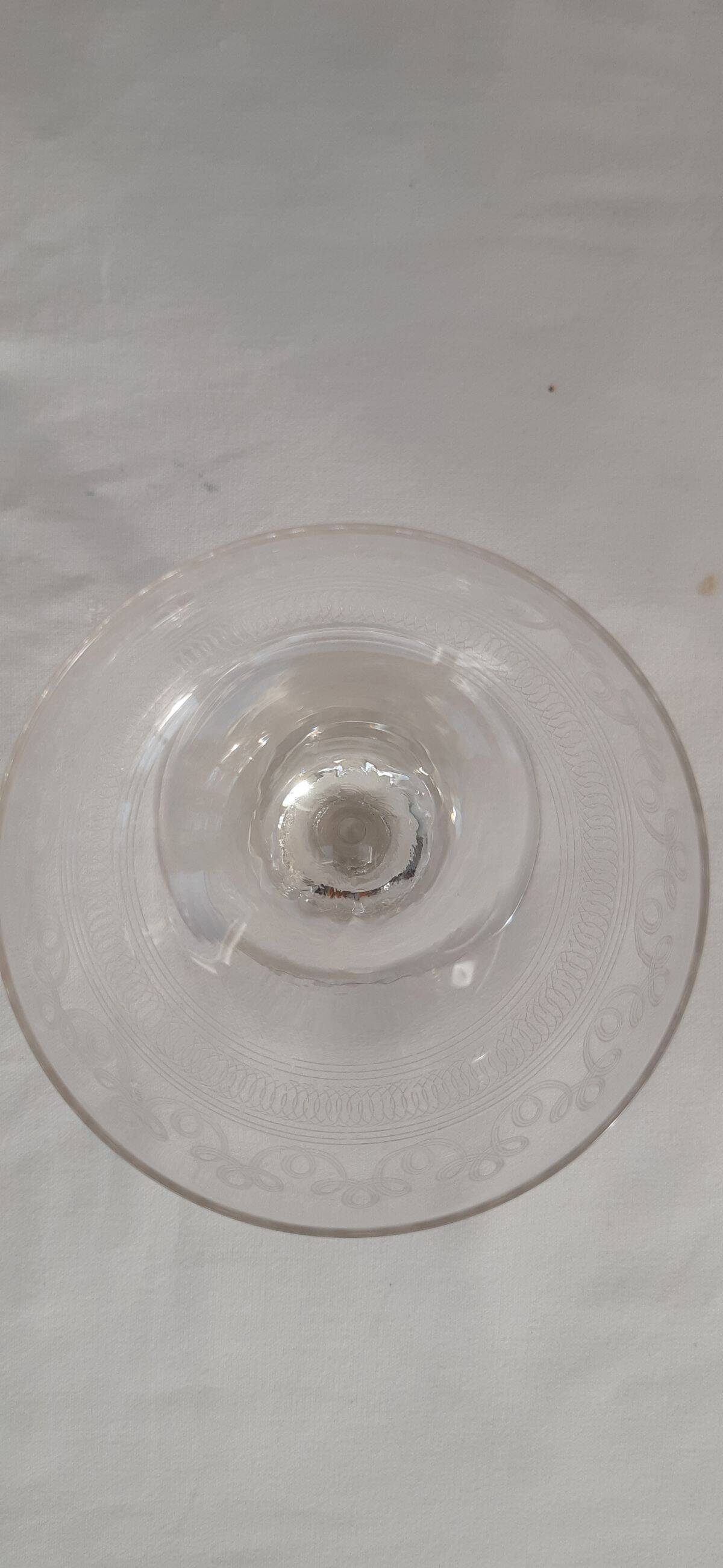 Ten champagne coupes from the Belle Époque.
