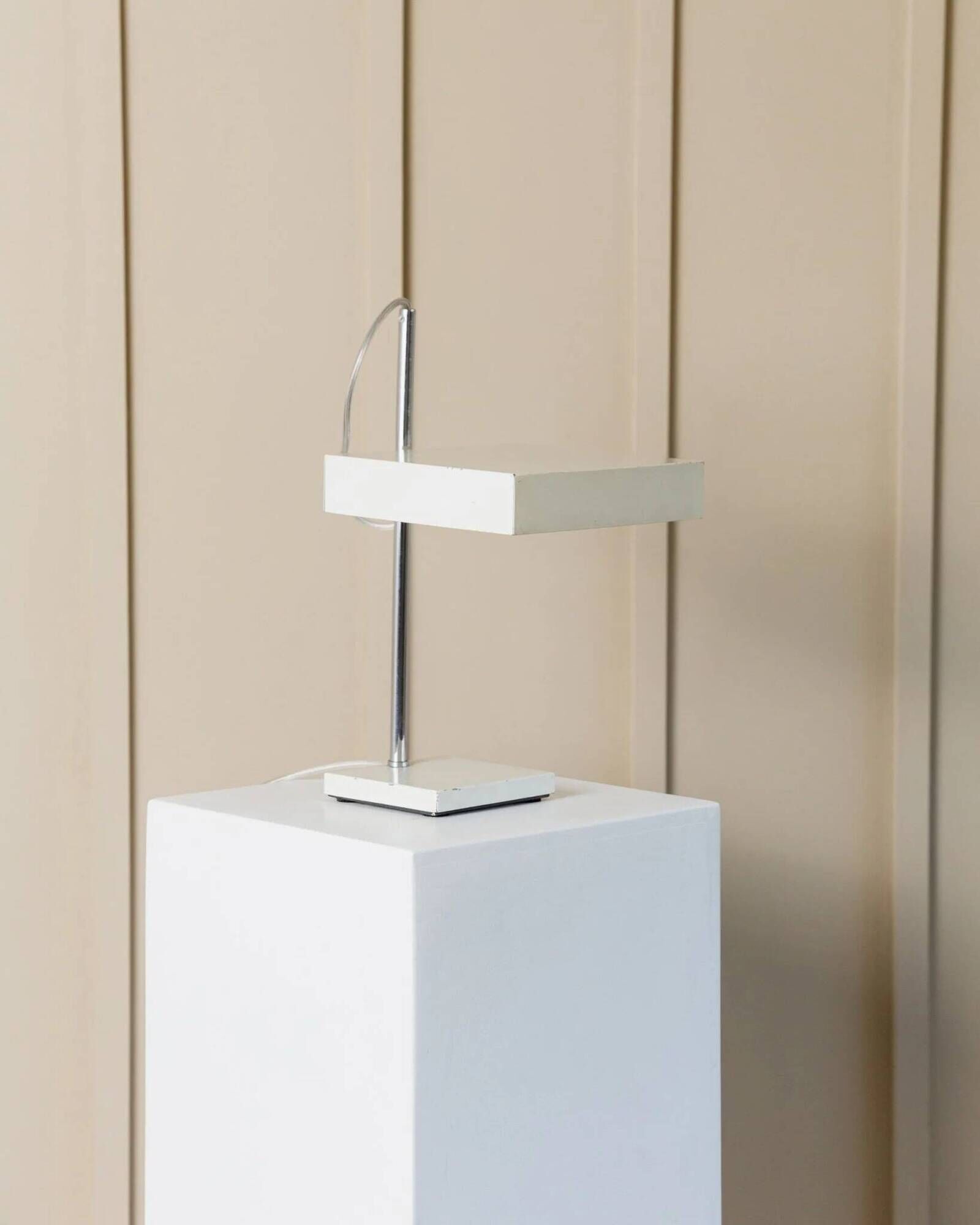 Kaiser Leuchten Table Lamp by Klaus Hempel - white enamelled steel with chrome stem, adjustable mid-century 1960s