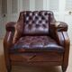 Fauteuil de bibliothèque en cuir usé avec boutons, années 1840
