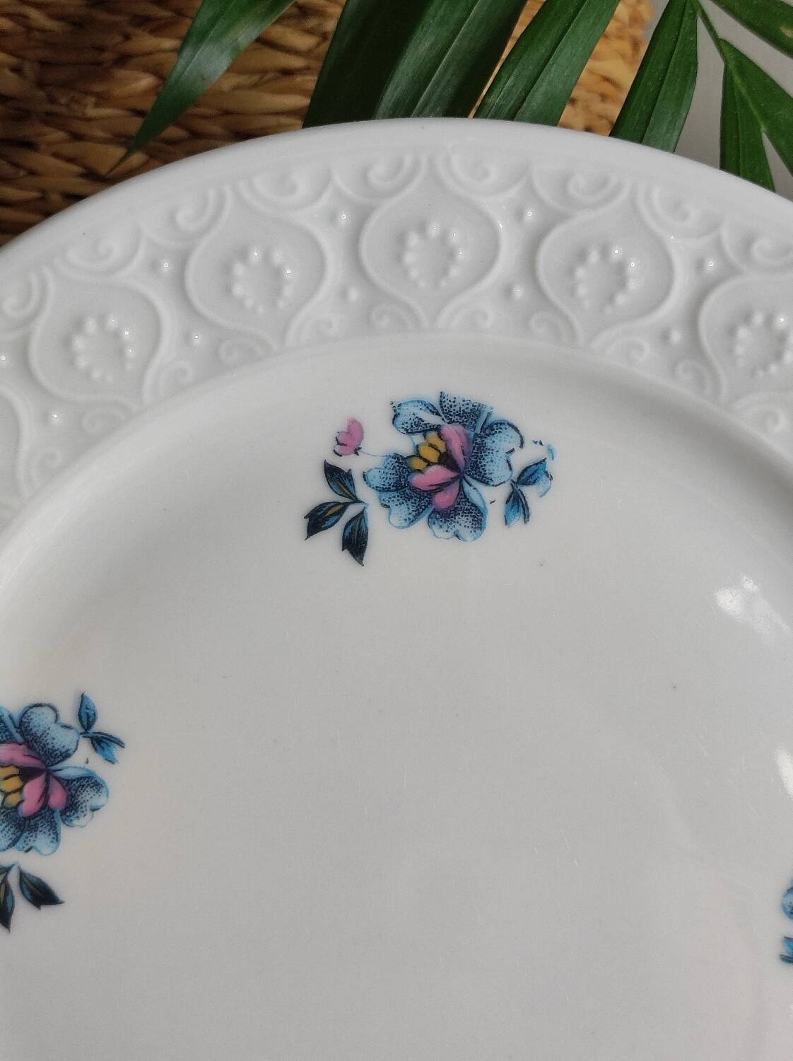 Porcelain floral dessert plate
