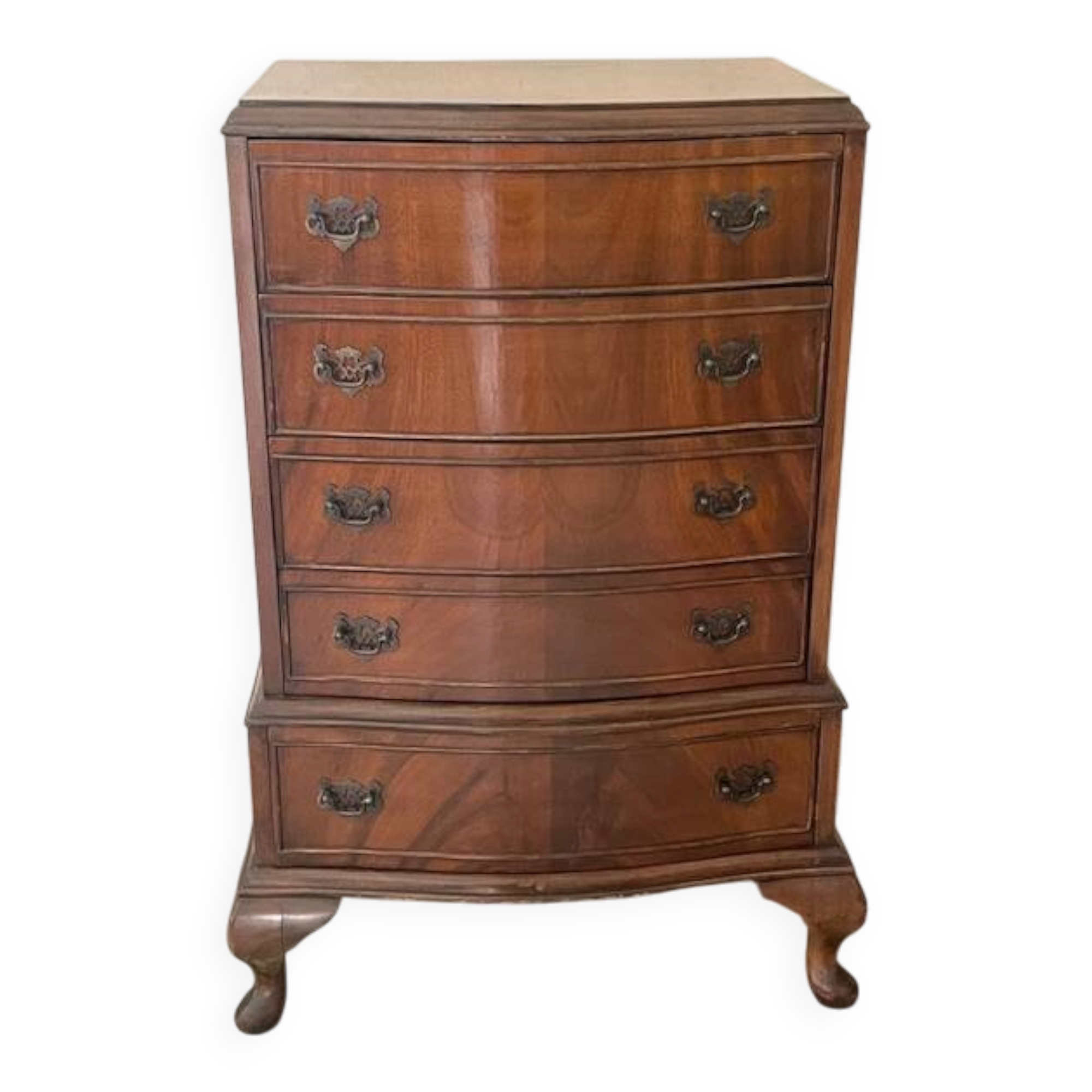 mahogany chest of drawers