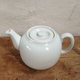 Théière en porcelaine blanche collection générale Pillivuyt