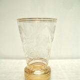 Vase en cristal gravé