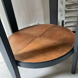 Round pedestal table 30s