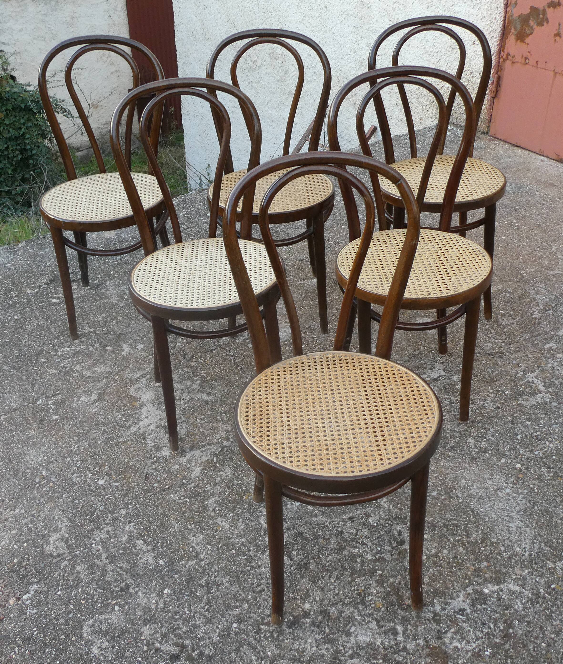 Set of 6 bistro chairs canned in curved wood N°18