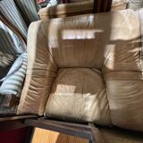 Paire de fauteuil chauffeuse cuir havane 70"
