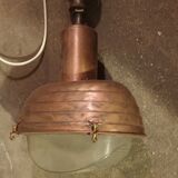 Industrial lamp applies outdoors