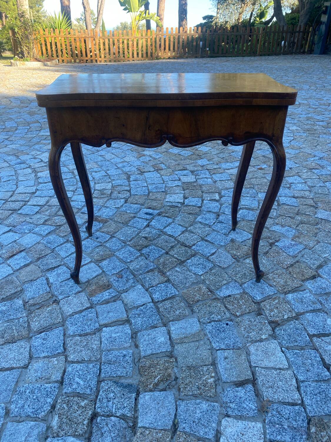 Petite table dépliante Louis XV