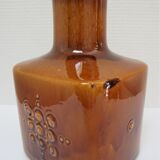 Ceramic vase design 70s
