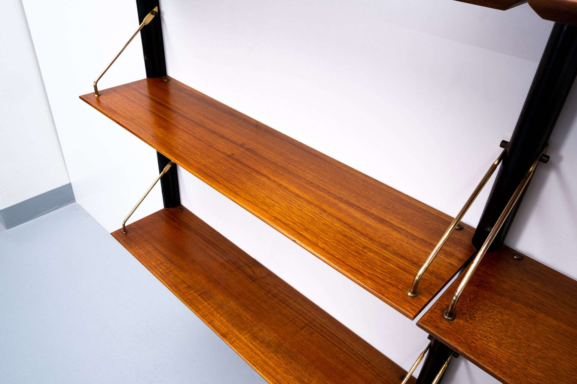 Louis Van Teeffelen Teak Wall Unit for Wébé, 1960s