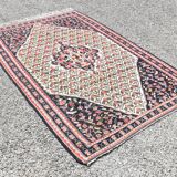 Kilim Iran Senneh rug - handmade: 1.40 x 2.13 meters Quality: wool