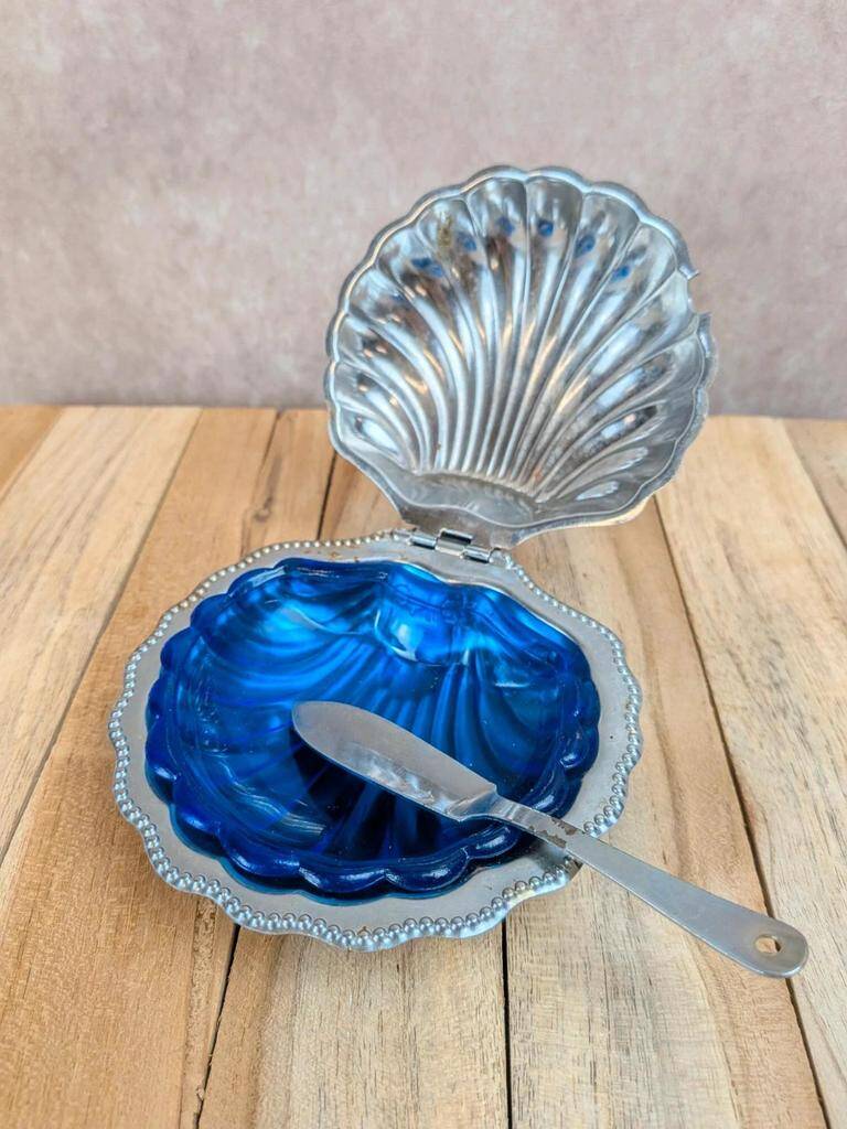 Vintage shell butter dish in silver-plated metal and blue glass – complete