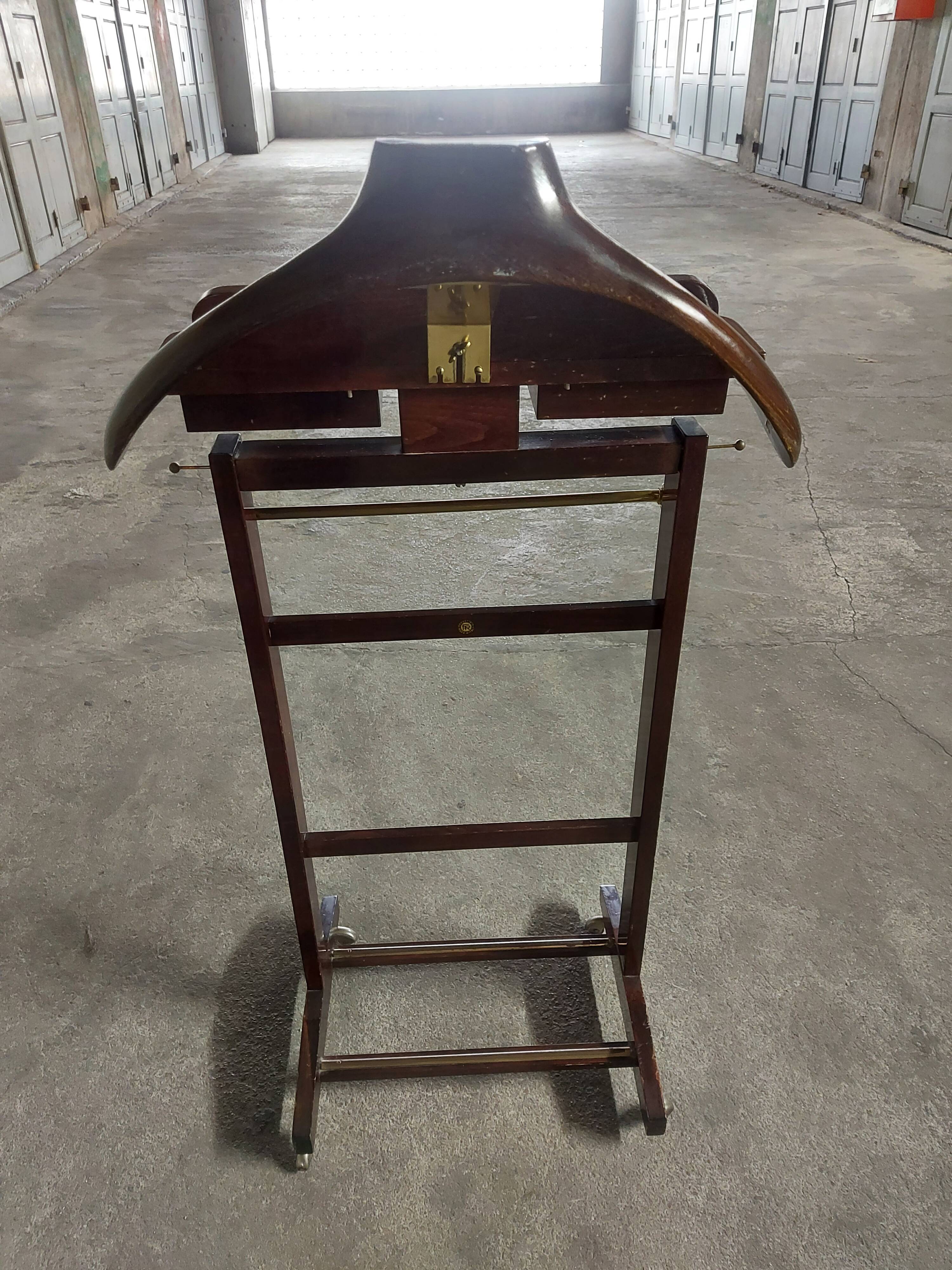 Vintage wooden valet Fratelli Reguitti