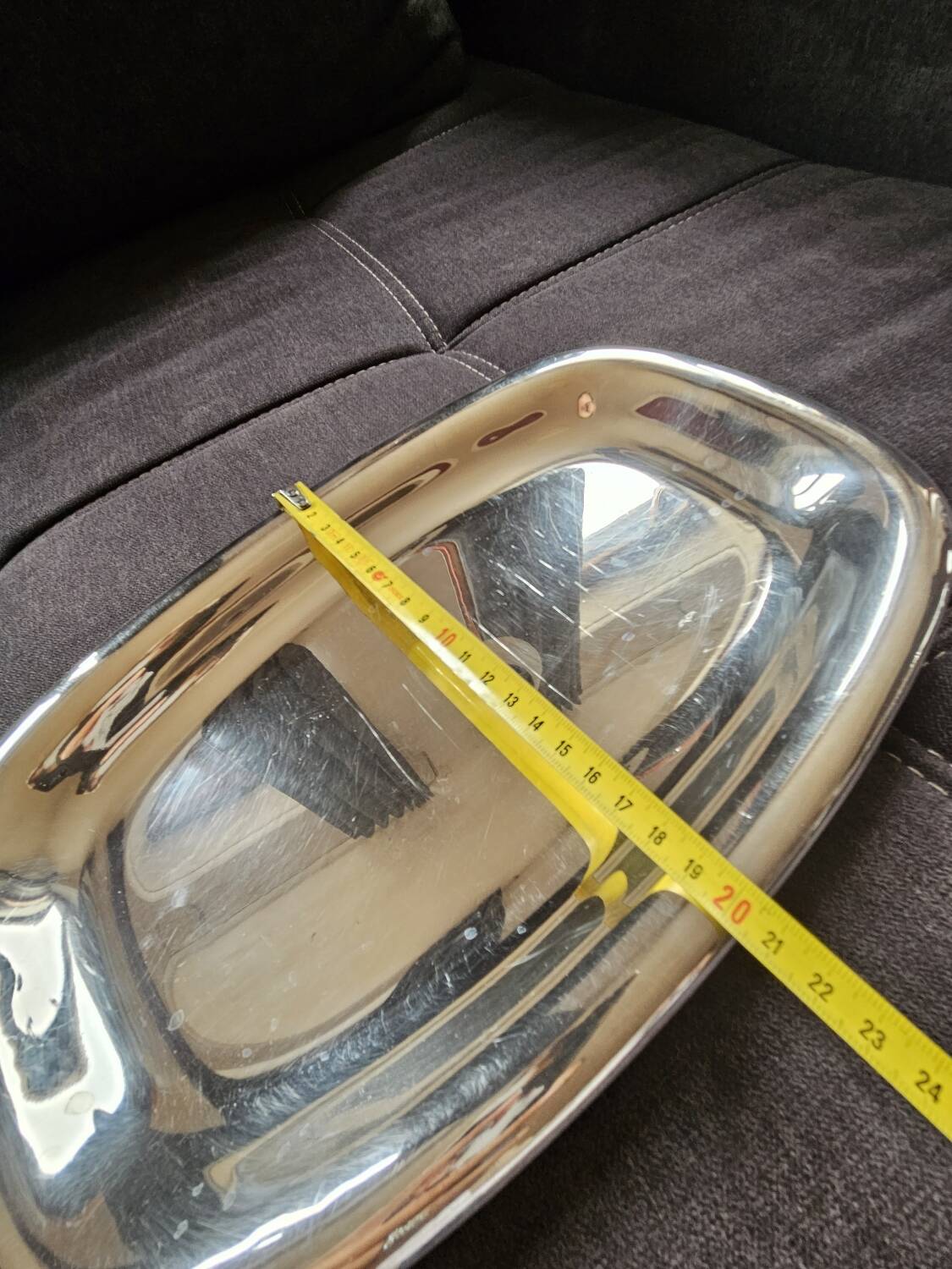 Set of silver dishes