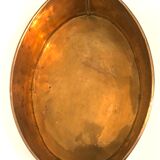 Plat ovale en cuivre doré