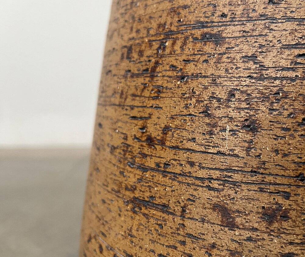 Brutalist mid-century studio ceramic vase by Sybille Karrenberg-Dresler, 1960s.