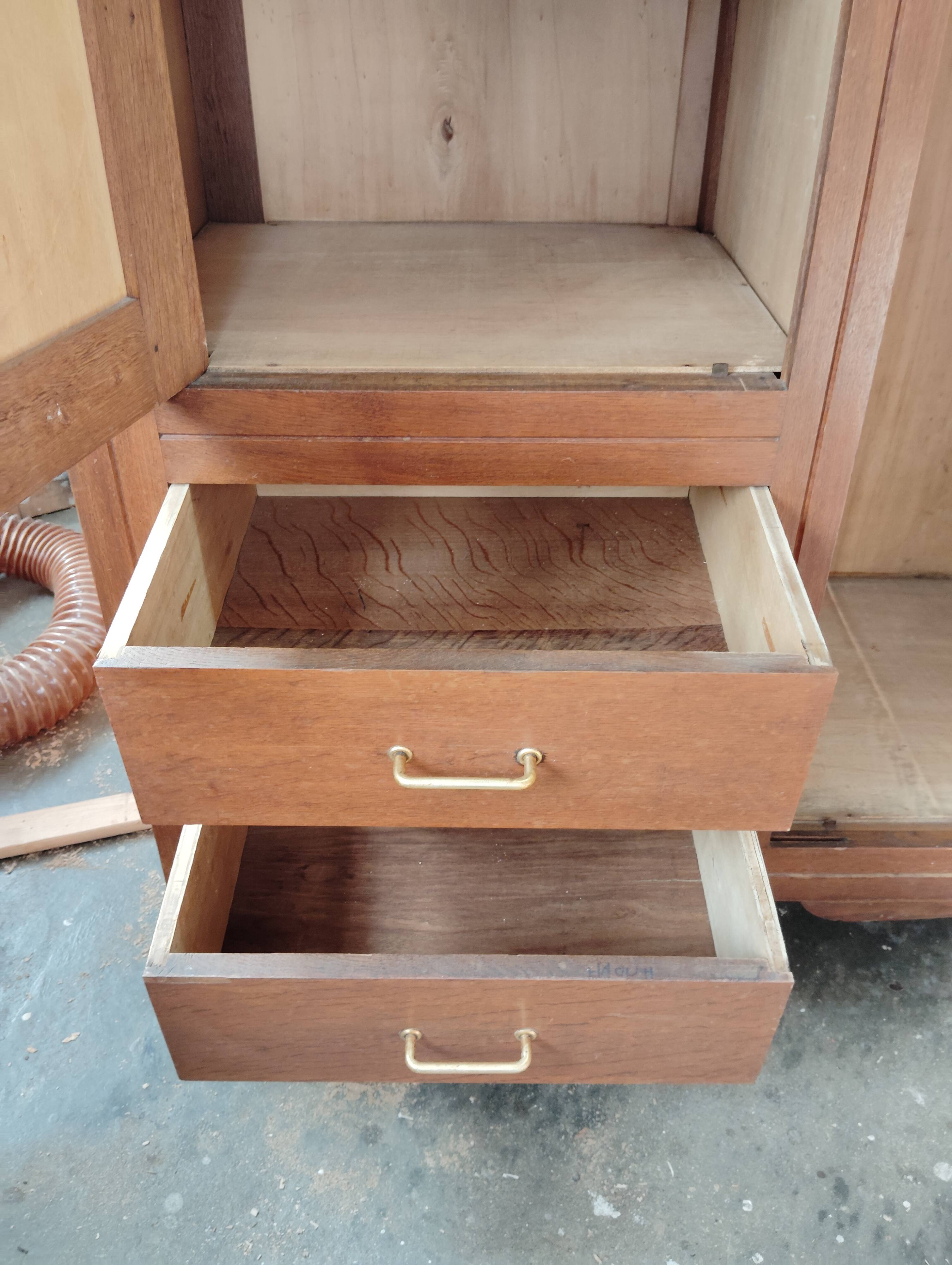 Armoire Parisienne