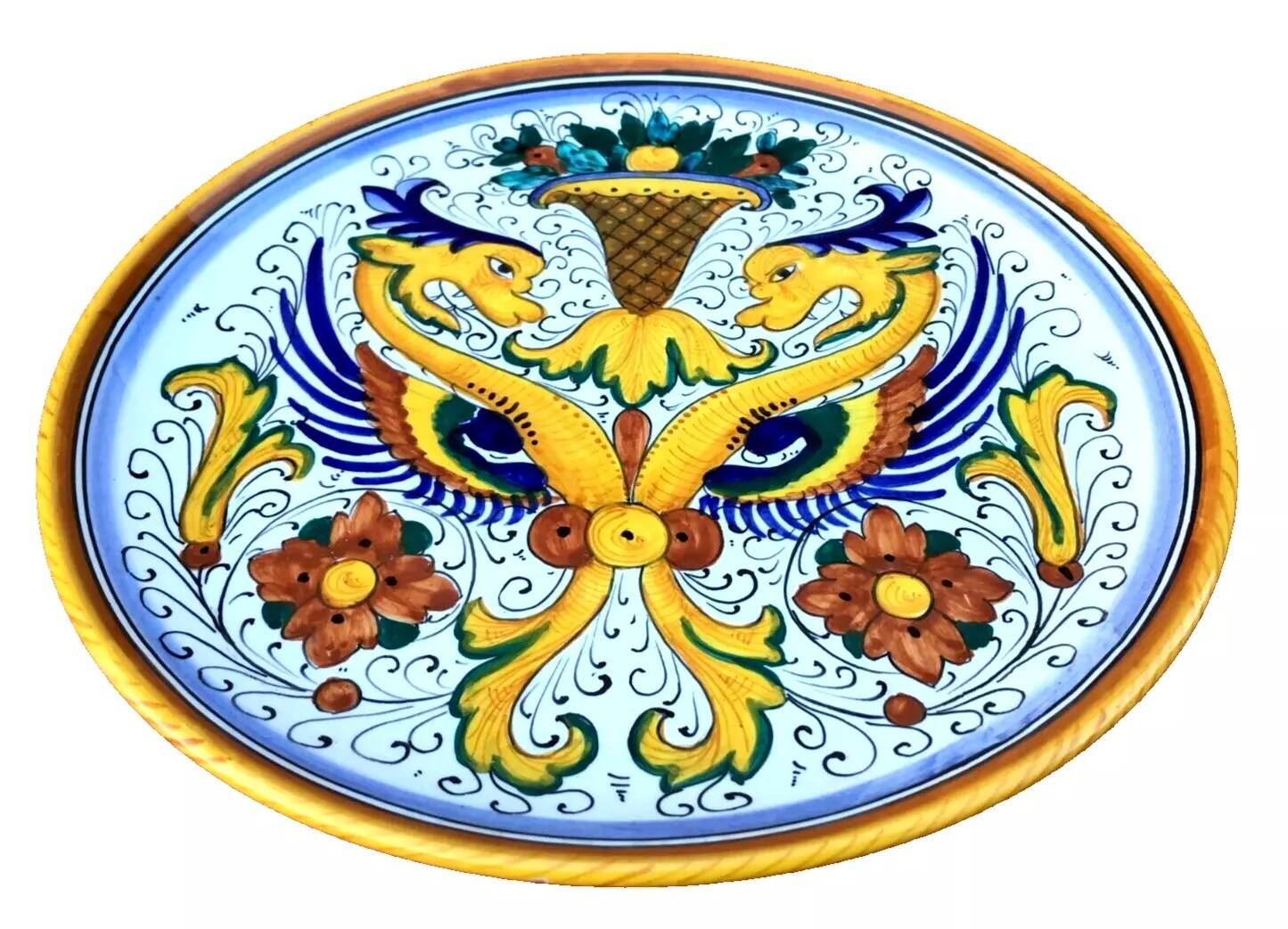 Déruta ceramic plate (Italy) Raphaelesque decoration
