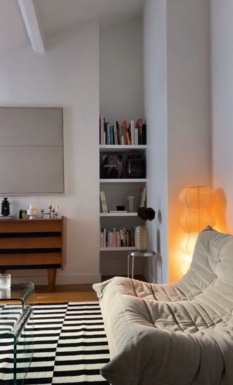 Togo 2 places pearl grey alcantara