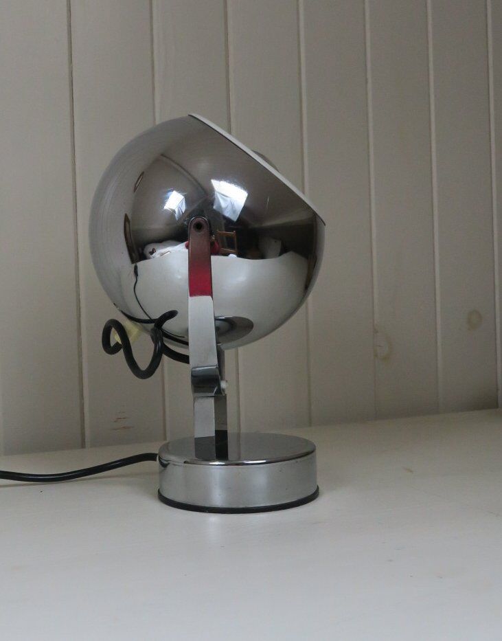 Chrome eye ball lamp