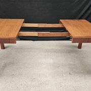 Lot table et ses 6 chaises Art déco de Saddier & fils