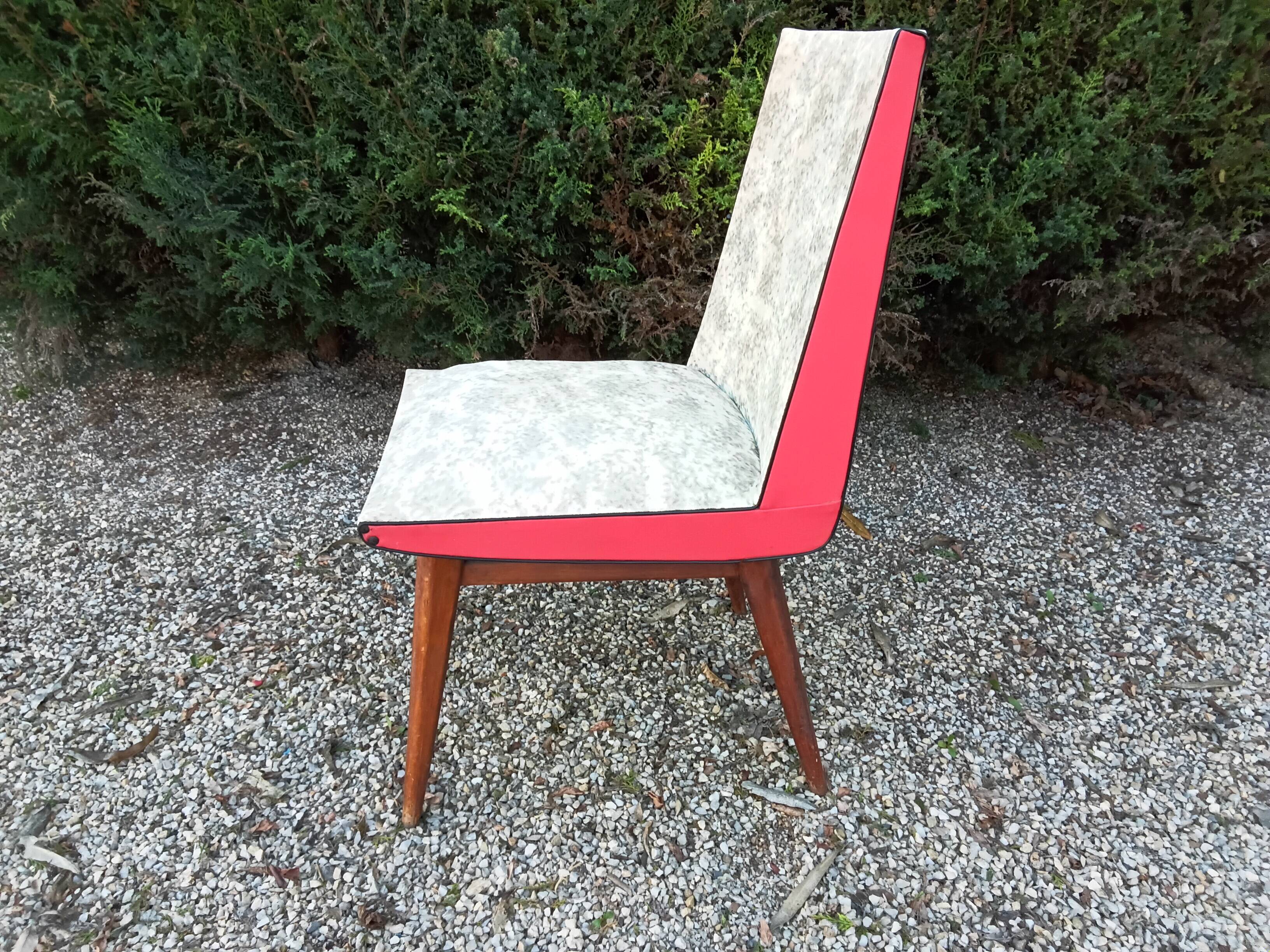 Chaise vintage pieds compas