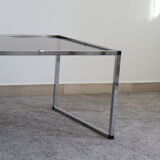 Paire de tables basses en métal chromé et verre fumé, Italie années 70