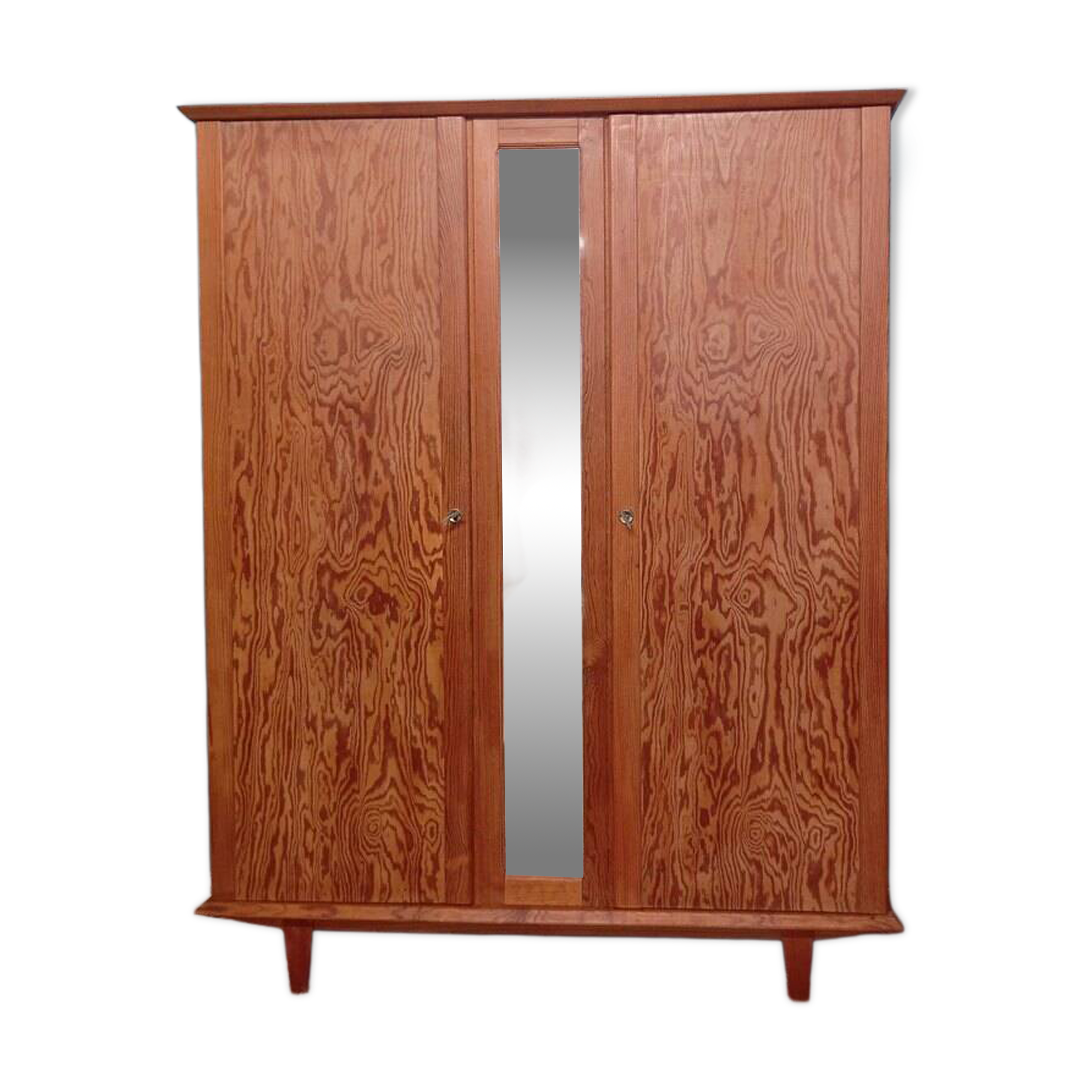 Armoire